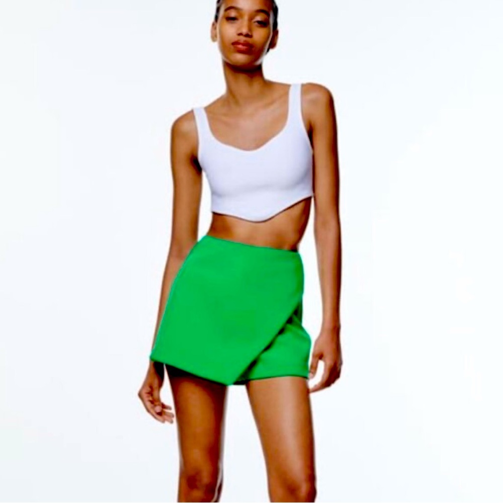 Zara Asymmetric Skort in Green